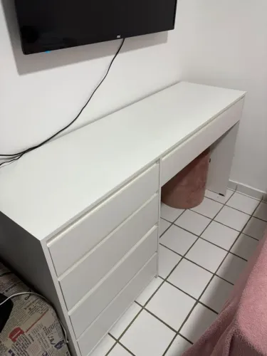 Mesa + penteadeira para sair logo!!!