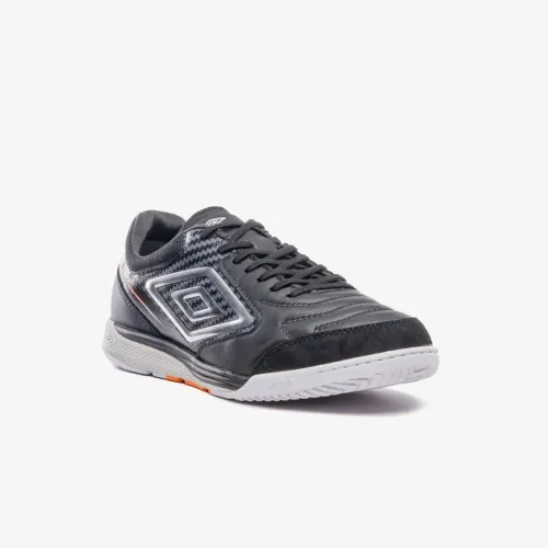 Tênis de futsal Umbro