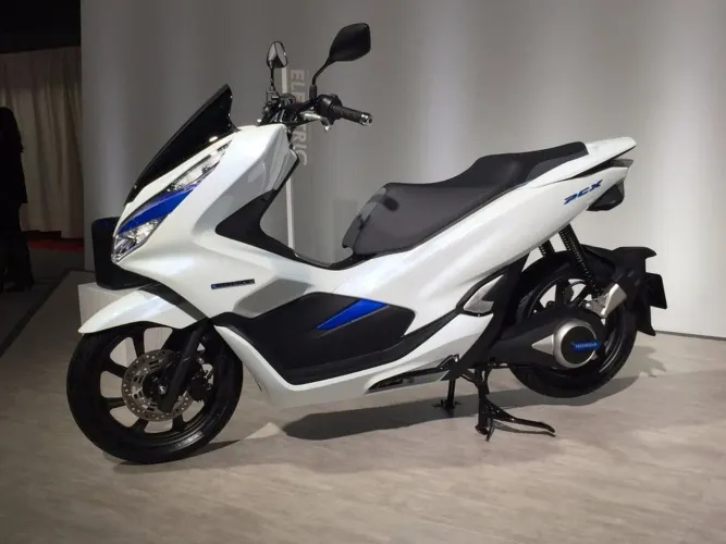 Scooter Elétrica PCX elétrica