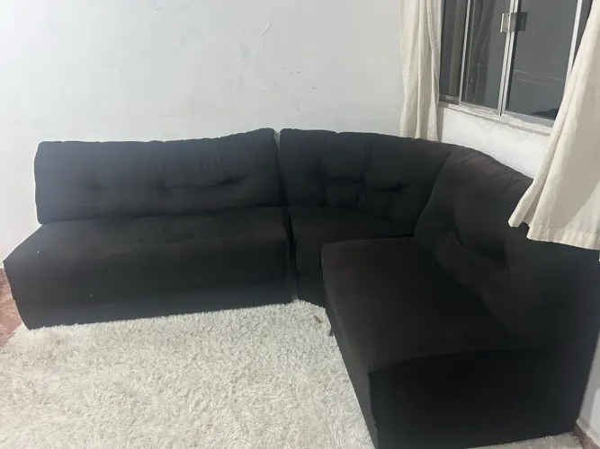 Sofá de canto em L