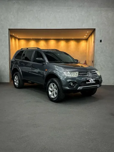 Mitsubishi Pajero HPE 3.2 4X4 T.i. Dies. 5P Aut. 2016