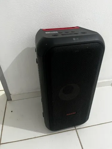 Caixa LG XBOOM