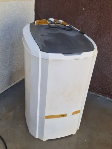 Vendo tanquinho Colormaq
