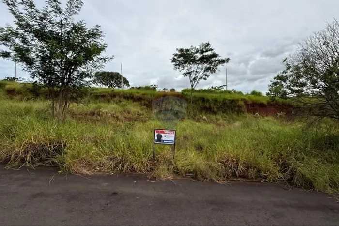 Terreno Jardim Aeroporto III: Preço Reduzido!