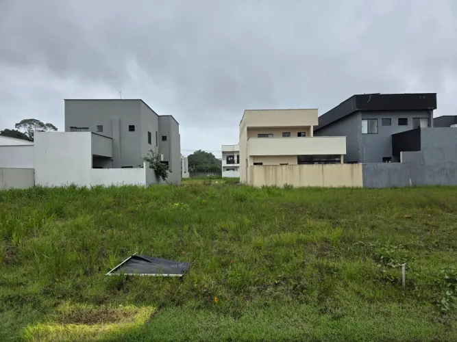 Vendo Um Lote No Condominio Euroville 