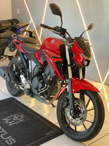 YAMAHA FZ25 FAZER 2025