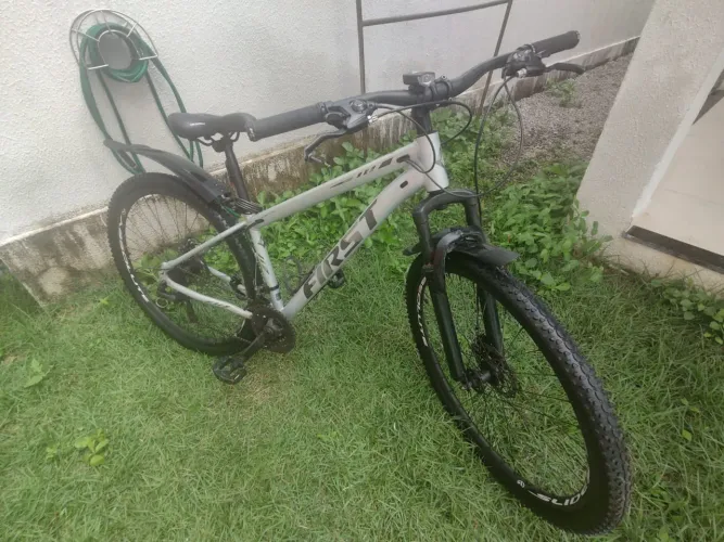 mountain bike first aro 29