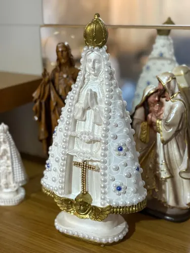 Santa Nossa Senhora Aparecida de gesso personalizada
