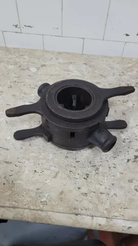 Tarracha Manual Grande Antiga