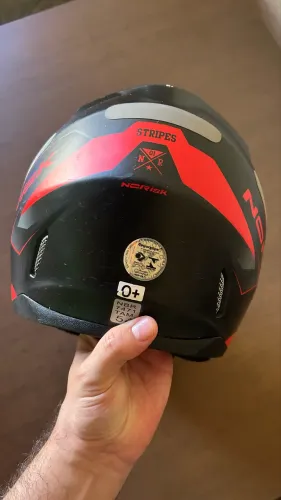 Capacete Norisk FF391Stripes (54) 250,00 reais só hoje!!!