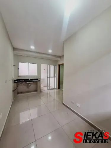 APARTAMENTO DOIS QUARTOS COM QUINTAL PARA LOCAÇÃO NO CANGAIBA SEM GARAGEM PROX AO TERMINAL