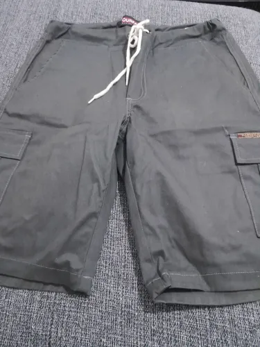 Bermuda masculina cargo TAM M <br>R$ 15,00