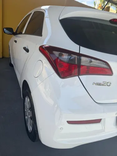 Hyundai HB20 Unique 1.0 Flex 12V Mec. 2019