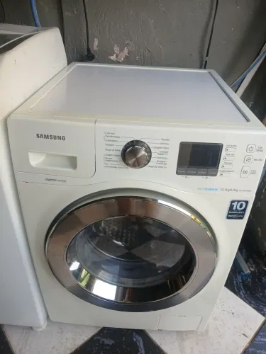 Lava e seca Samsung