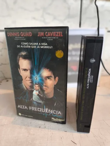 Fita VHS - ALTA FREQUÊNCIA LEGENDADO