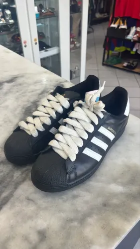 Tênis superstar Original Tamanho 43