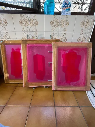 Tela esticada silk screen