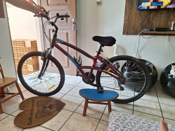 Bicicleta Caloi 400 Confort feminina.