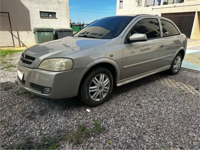 Chevrolet Astra 2.0/ CD/ Sunny/ GLS 2.0 8V 3P 2004