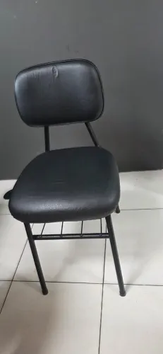 Cadeira Secretaria Pé Palito