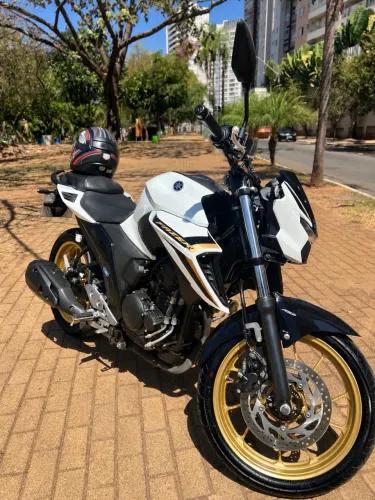Fazer 250 abs Connected 2025 SEM DETALHES