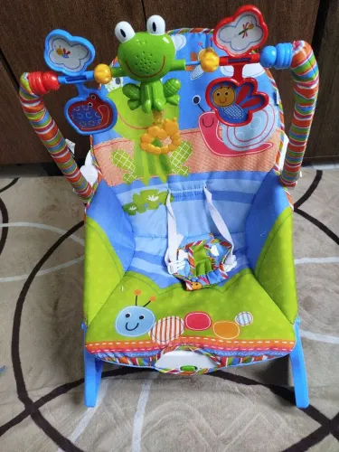 Cadeirinha de descanso menino
