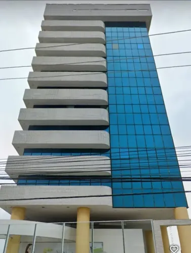(VENDO)LINDA SALA COMERCIAL TODA REFORMADA PRÓXIMO DA LAGOA DA JANSEN - SÃO LUÍS MA