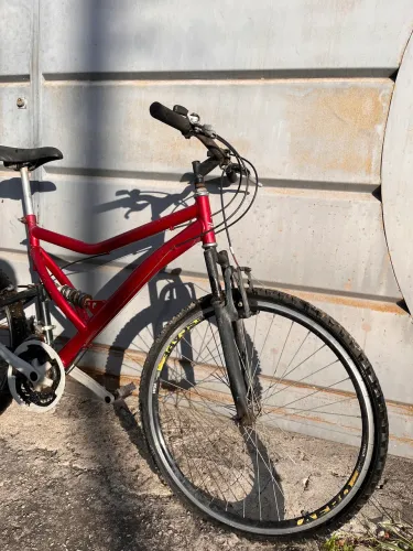 Bicicleta vermelha 