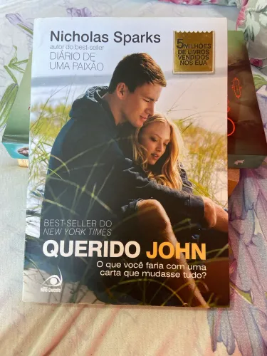 Livro Querido John - Nicholas Sparks | Romance Best-seller