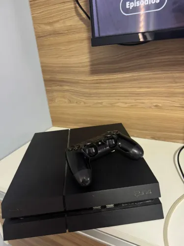 Ps4 fat 1tb + controle