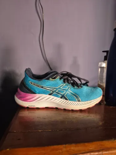 Tenis Asics Gel-Excite 8