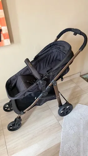 Carrinho de bebê 