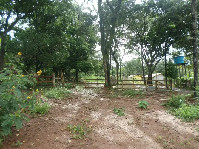A chácara para venda tem 3200 metros quadrados em Vale Verde - Betim - MG