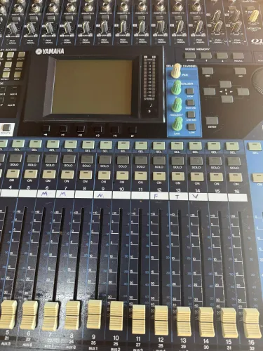 Mesa Digital Yamaha 01v96 