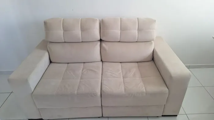 Vende-se Sofá Retrátil e Reclinável
