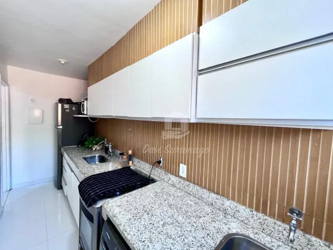 Apartamento com 2 dormitórios à venda, 54 m² por R$ 170.000 - Rio do Ouro- Niterói/RJ