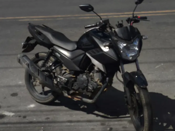 Yamaha Fazer 150 SED Flex 2017 - Impecável, Revisada e Pneu Novo