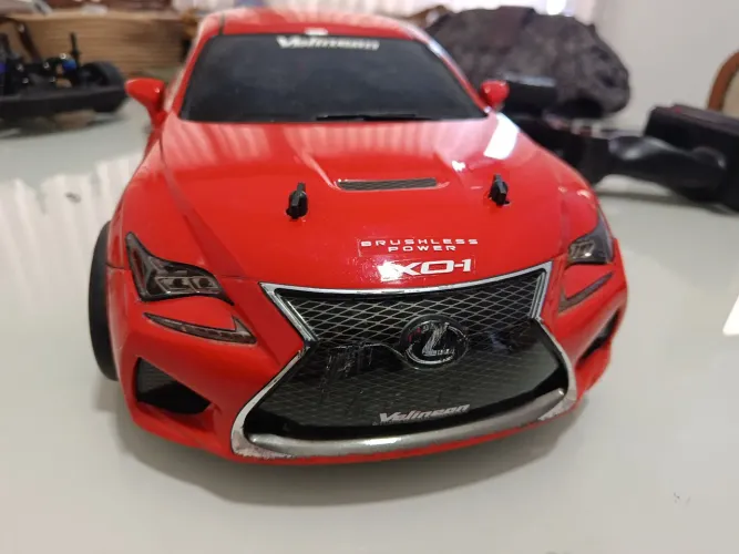 Automodelo traxxas 4-tec velineon
