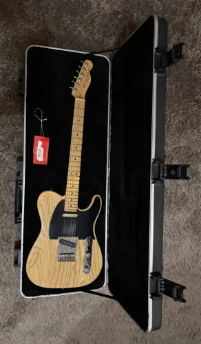 Guitarra fenderTelecaster American Standard