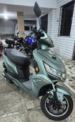 Moto Elétrica - Scooter Starvolt SV1
