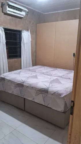 Vende se casa 