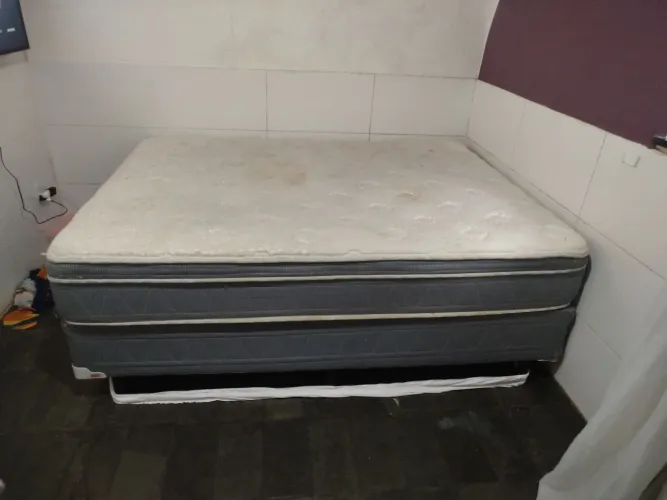 Cama box casal (Mola)