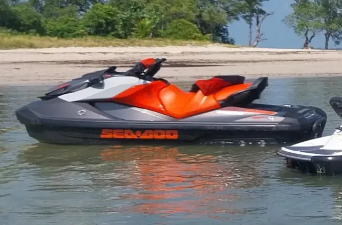 JET SKI SEA DOO GTI 170 SE EXCELENTE ESTADO DE CONSERVAÇÃO UNICO DONO