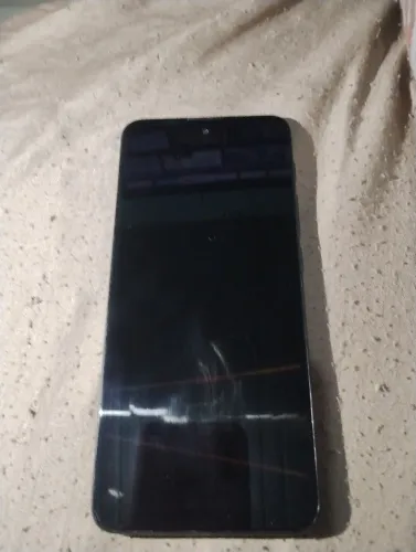 Celular de 300 reais, em ótimo estado sem nenhum trincado 