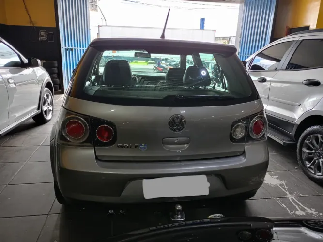 Volkswagen Golf Sportline 1.6 MI Total Flex 8V 4P 2011