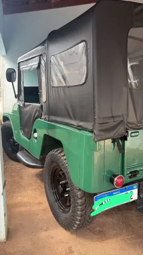 Ford Willys Rural 4X4 2022