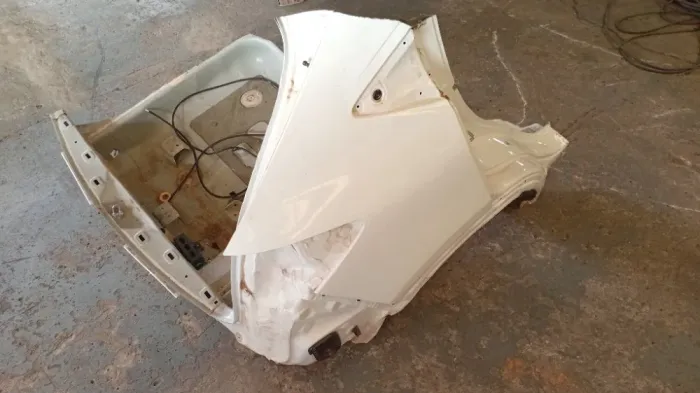 Lateral Direita Caixote Honda Hrv 2021 Branca