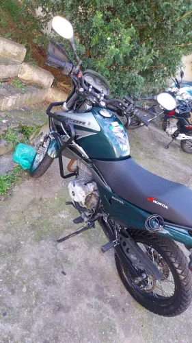 Vende-se FALCON 400