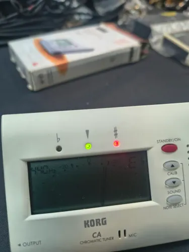 Afinador korg ca-40 chromatic Tuner p10 super preciso 