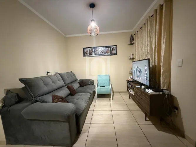 Casa no bairro Wanel Ville 1 em Sorocaba.